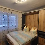 Mayr Inklusive Ganzjaehrig Gratis Zugang Zur Alpentherme Und Im Sommer Kostenlose Bergbahnnutzung アパート バート・ホーフガシュタイン