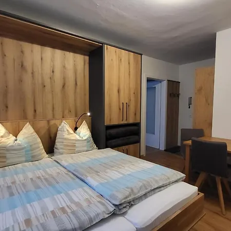 Apartament Mayr Inklusive Ganzjaehrig Gratis Zugang Zur Alpentherme Und Im Sommer Kostenlose Bergbahnnutzung *