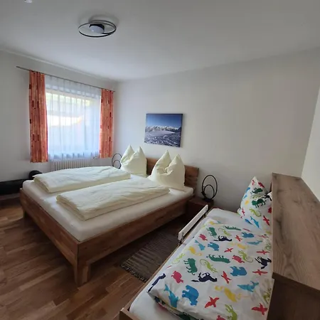 Mayr: Alpine Thermal & Summer Mountain Access Apartment